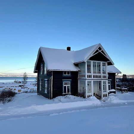 Idylliske Evjua Ved Mjosa Hotel Skreia Exterior photo